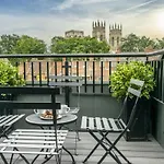 The Quadrant - The King Apartment York