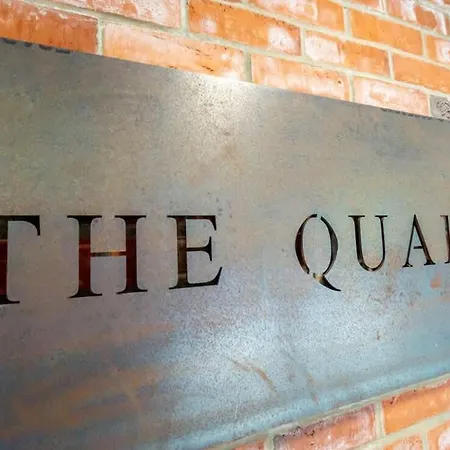 The Quadrant - The King * York